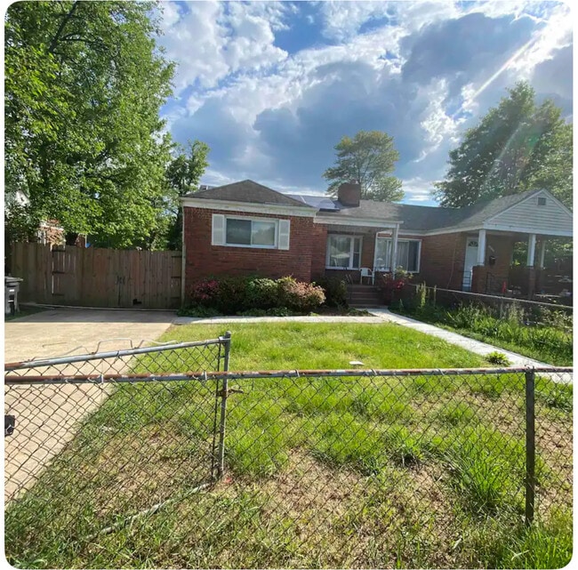 property at 2315 Sheridan St