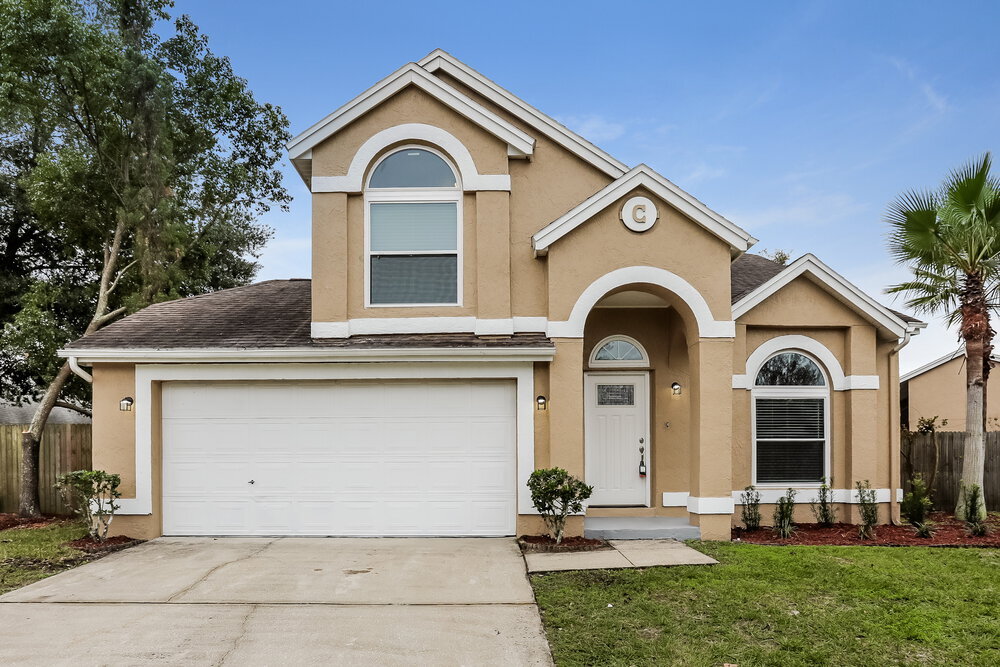 1464 Margarete Crescent Dr in Apopka, FL - Building Photo