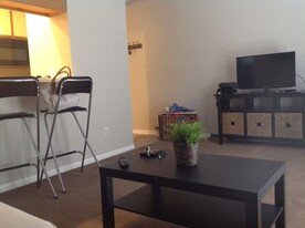 2217 San Gabriel St in Austin, TX - Building Photo