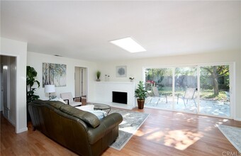 1282 W Newport St in San Luis Obispo, CA - Building Photo - Building Photo