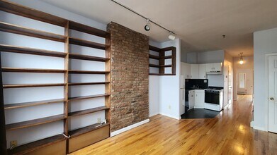 222 Madison St in Hoboken, NJ - Building Photo - Building Photo
