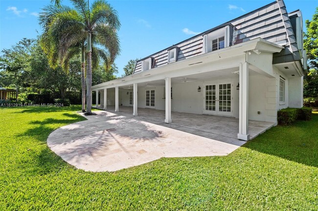 730 Davis Rd in Coral Gables, FL - Building Photo - Building Photo