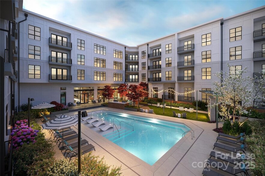 5701 Central Ave, Unit B1 in Charlotte, NC - Foto de edificio