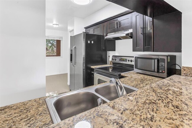 735 NW 92nd Ave, Unit 735 in Plantation, FL - Building Photo - Building Photo