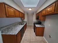 1729 Dynasty Cir in Red Oak, TX - Building Photo - Building Photo