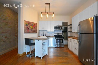 603 S 9th St in Minneapolis, MN - Building Photo - Building Photo