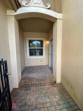 2896 Hidden Hills Rd-Unit -1006 in Royal Palm Beach, FL - Building Photo - Building Photo