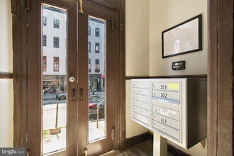 106 W Saratoga St in Baltimore, MD - Building Photo - Building Photo