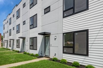 946 Beloit Ave in Forest Park, IL - Building Photo - Building Photo