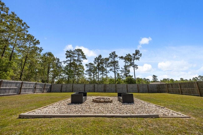 186 Everett Yopp Dr in Sneads Ferry, NC - Building Photo - Building Photo