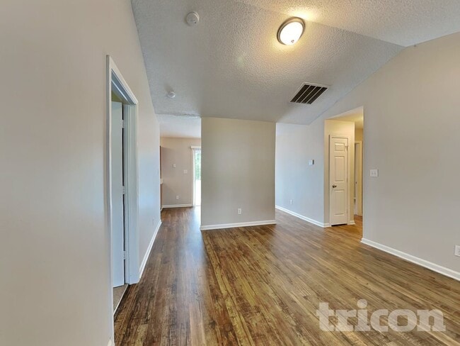 3008 Westwinds Ct in Charlotte, NC - Foto de edificio - Building Photo