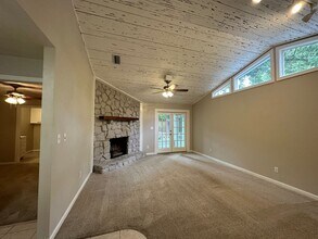 2564 Panther Creek Rd in Tallahassee, FL - Building Photo - Building Photo