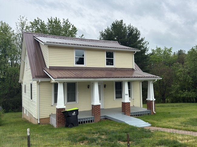 3860 Bob White Blvd