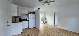 15012 Colley Dr in Tavares, FL - Building Photo