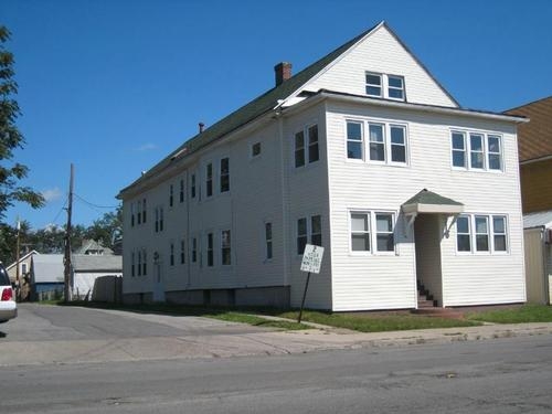 622 Ridge St in Lackawanna, NY - Building Photo