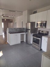 48 W 21st St, Unit #1 in Chicago Heights, IL - Building Photo - Building Photo