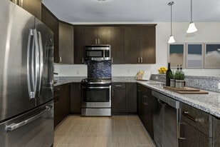 Fair Lawn Promenade in Fair Lawn, NJ - Building Photo