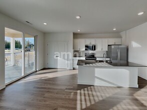 4712 85th Dr NE in Marysville, WA - Building Photo - Building Photo