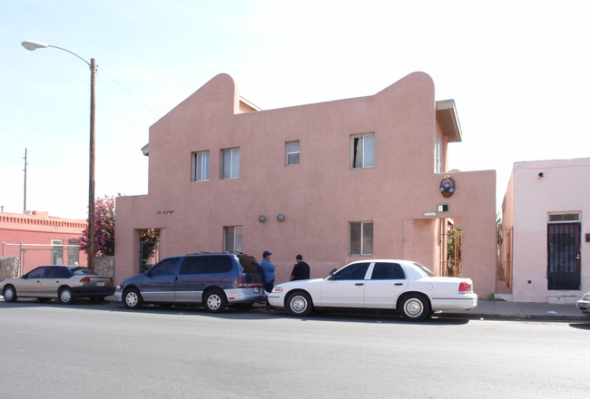 714 S Mesa St in El Paso, TX - Building Photo - Building Photo