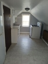 322 E Midlothian Blvd in Youngstown, OH - Building Photo - Building Photo