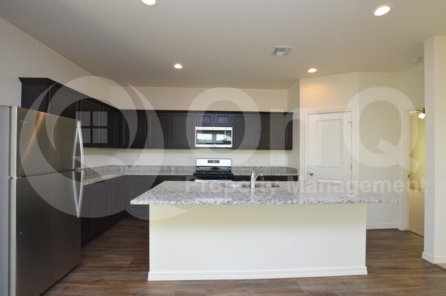 473 W Mammoth Cave Dr in Queen Creek, AZ - Building Photo - Building Photo