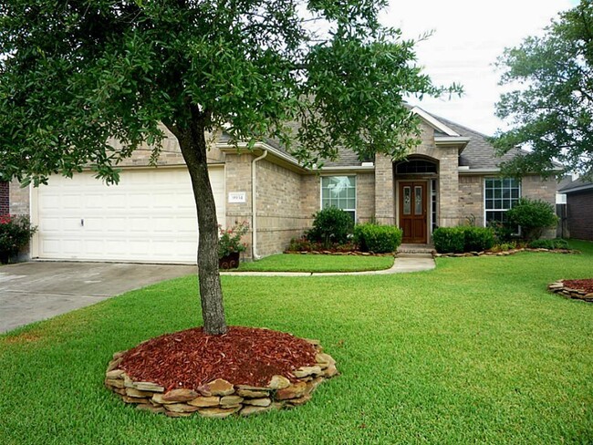 9934 Edgewood Manor Ct in Tomball, TX - Foto de edificio - Building Photo