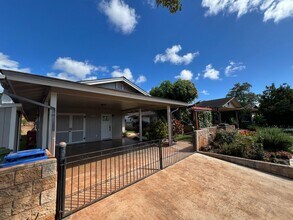 94-579-579 Kupuna Loop in Waipahu, HI - Building Photo - Building Photo
