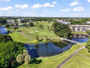3203 Portofino Point in Coconut Creek, FL - Building Photo - Building Photo