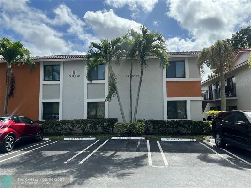 10622 Royal Palm Blvd in Coral Springs, FL - Building Photo