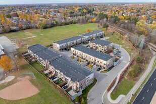 9 Jerseyville Way Apartments