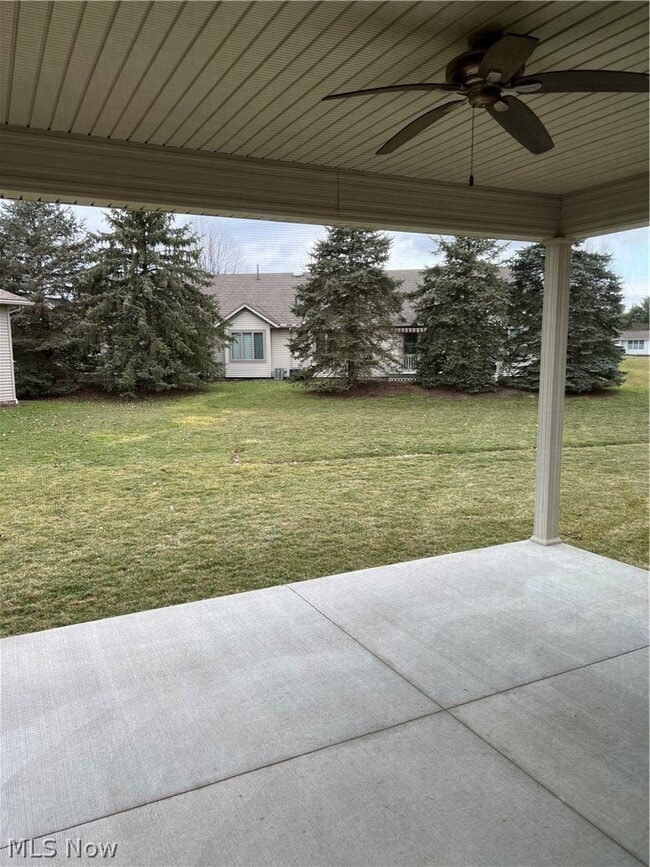 1177 Pine Bluff Dr NE in New Philadelphia, OH - Building Photo - Building Photo