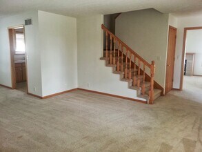 7316 S 29th St in Lincoln, NE - Building Photo - Building Photo