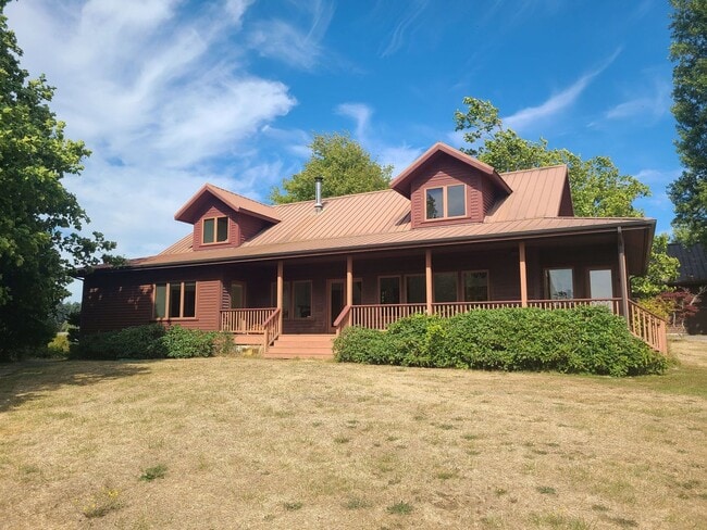 property at 1067 Douglas Rd
