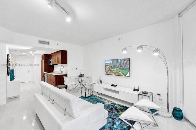 property at 475 Brickell Ave
