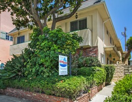 1234 Wellesley Ave in West LA - steps to W... Apartments