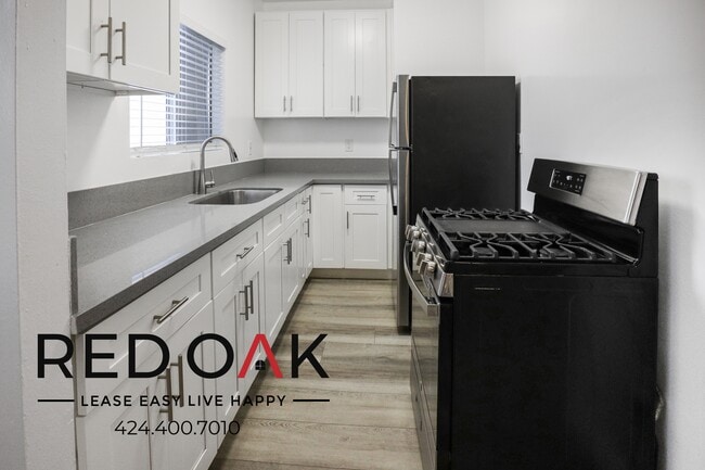 290 Loma Dr in Los Angeles, CA - Building Photo - Building Photo