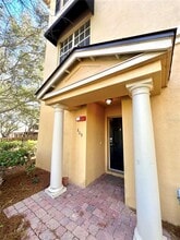 809 Harbor Oak Ln in Clearwater, FL - Building Photo - Building Photo