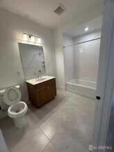 10102 Donatello Dr in Princeton, NJ - Building Photo - Building Photo