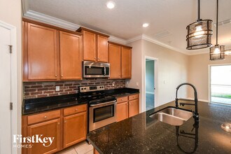 10143 Dogwood Creek Dr in Jacksonville, FL - Foto de edificio - Building Photo