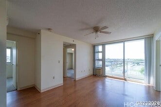 94-302-302 Paiwa St in Waipahu, HI - Building Photo - Building Photo