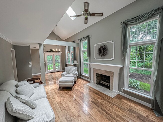 13517 Brightfield Ln in Herndon, VA - Building Photo - Building Photo