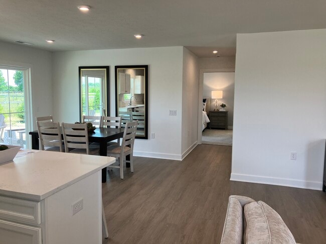 8514 Broad St in Indianapolis, IN - Building Photo - Building Photo