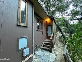 1281 Old Topanga Canyon Rd in Topanga, CA - Building Photo