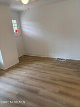 68 Maple Ave in Red Bank, NJ - Building Photo - Building Photo