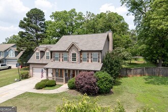323 Deer Run Dr in Jefferson, GA - Building Photo - Building Photo