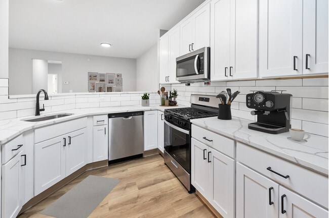 Aspen Court Apartments