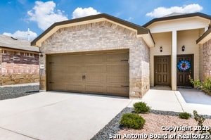 1141 Burek Cross in Seguin, TX - Building Photo - Building Photo