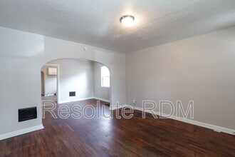 2916 Meredith Ave in Indianapolis, IN - Building Photo - Building Photo
