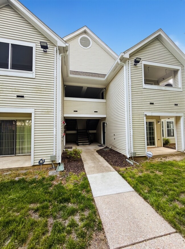 property at 4410 Lord Loudoun Ct