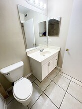 4823 Via Palm Lakes in West Palm Beach, FL - Building Photo - Building Photo